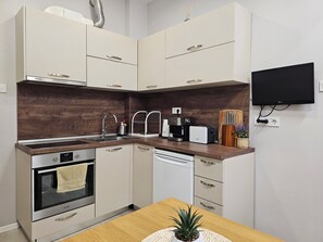 Private kitchen - Stylish&Beutiful
Vitosha Blvd (Sofia)