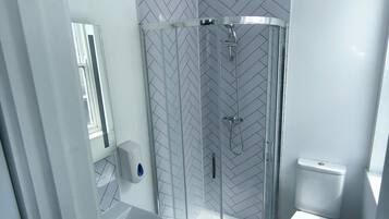 Douche, papier toilette