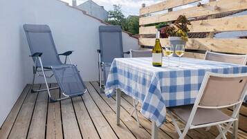 Superior Apartment | Terrace/patio