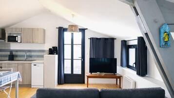 Superior Apartment | Living area