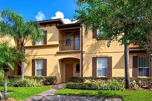 Exterior - Popular Resort Escape- Minutes to  Disney Parks (Davenport)