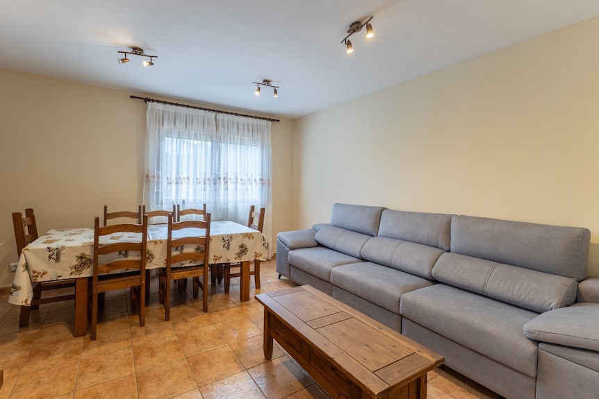 Casa Vacacional Paraíso Planta Superior - Vistas Al Lago, Gredos Y Jardín - El Tiemblo