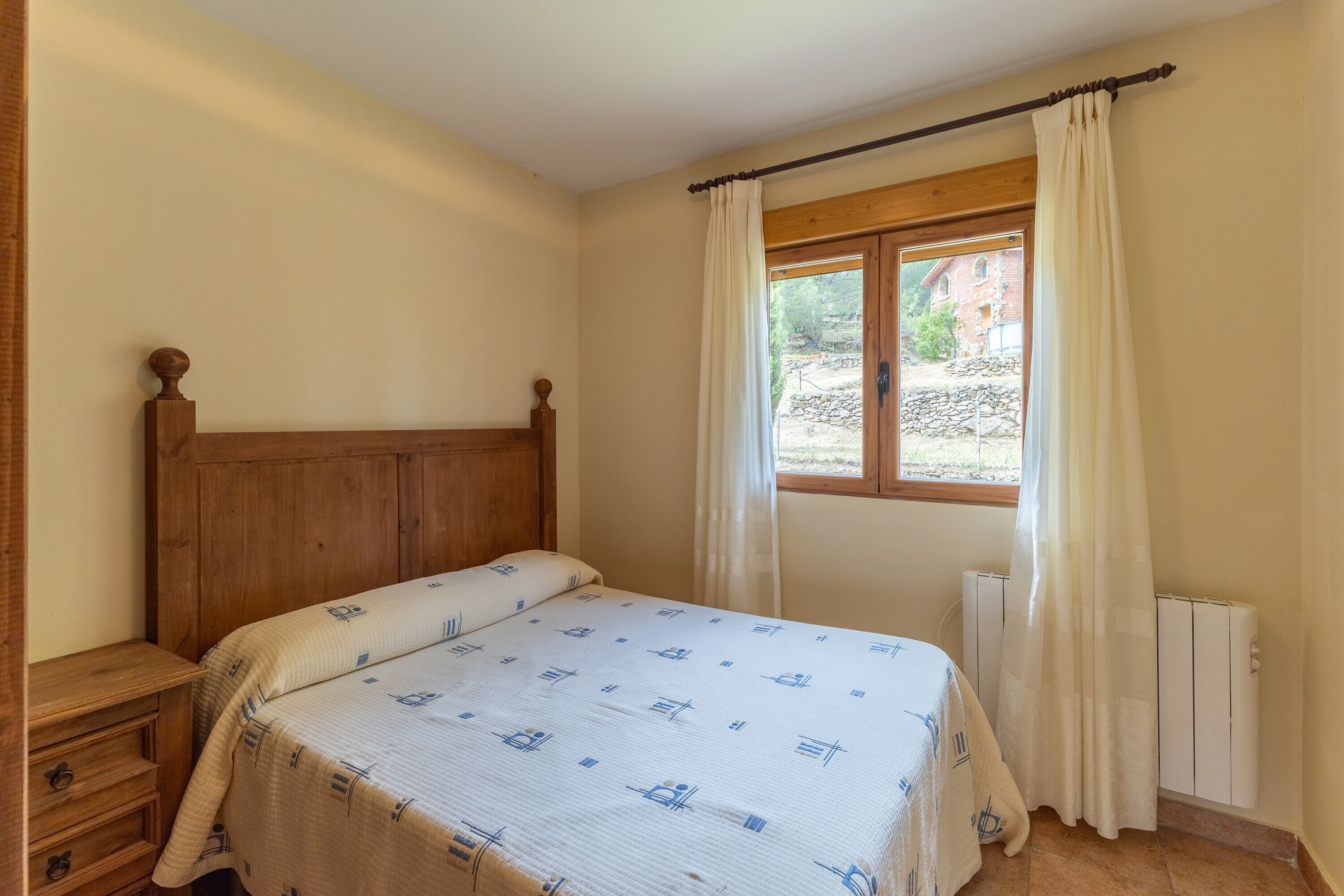 4 habitaciones y ropa de cama 