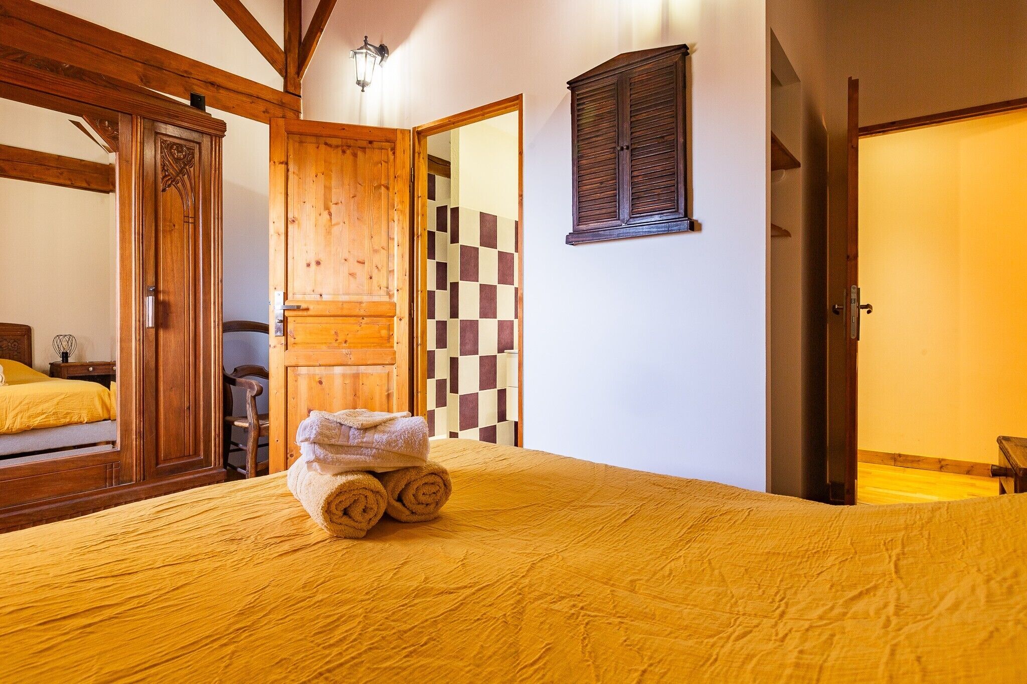 1 bedroom, WiFi, bed sheets