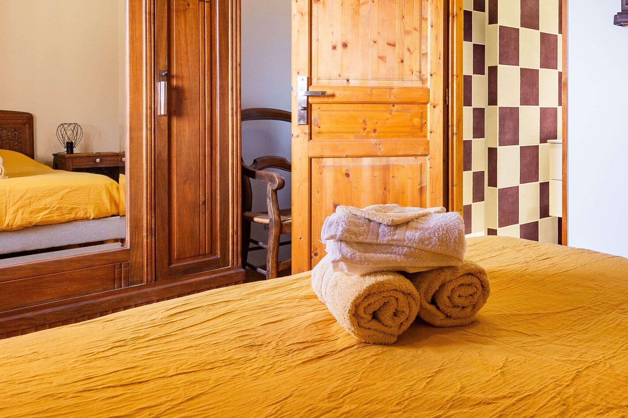 1 bedroom, WiFi, bed sheets
