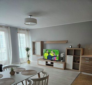 Uklassifisert bilde, 3 av 8, knapp