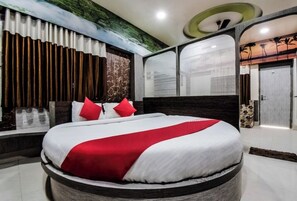 Deluxe-Doppelzimmer, Balkon, Stadtblick