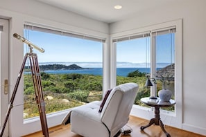 Interior - 4076 Point Lobos Panorama Retreat - Ocean View! (Carmel)