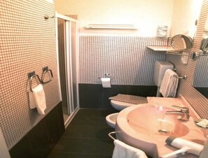 Single Room, Sea View | Bathroom - Hotel Prestigio (Cesenatico)