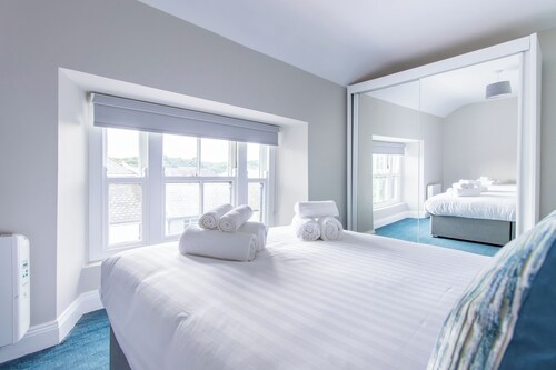 No 10 Bridge Street Westport