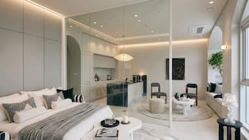 Deluxe Studio Suite, City View