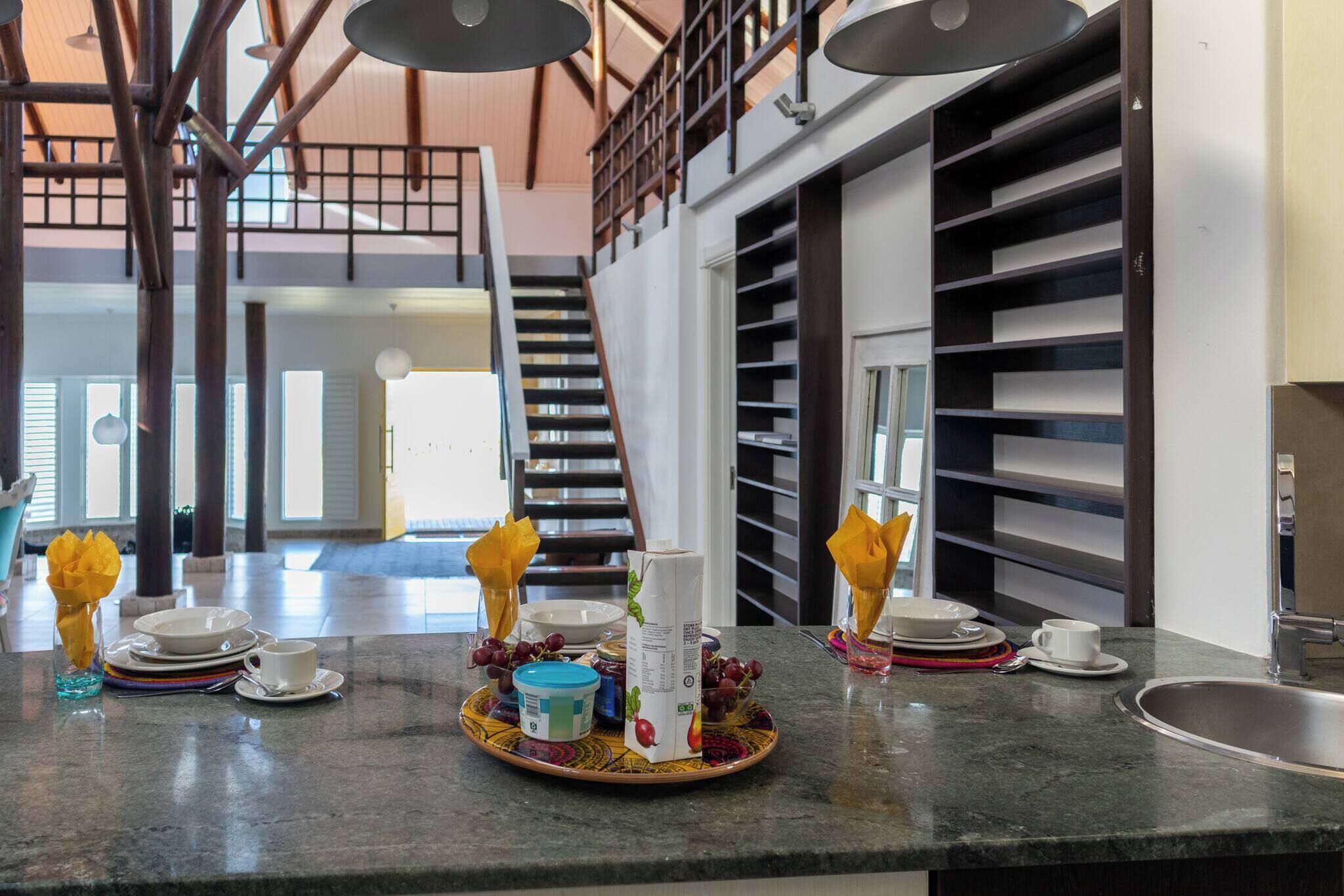 Vila, 3 quartos, para fumantes, piscina particular | Sala de jantar