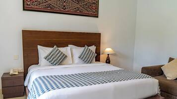 Standard Double or Twin Room, Balcony, Pool View