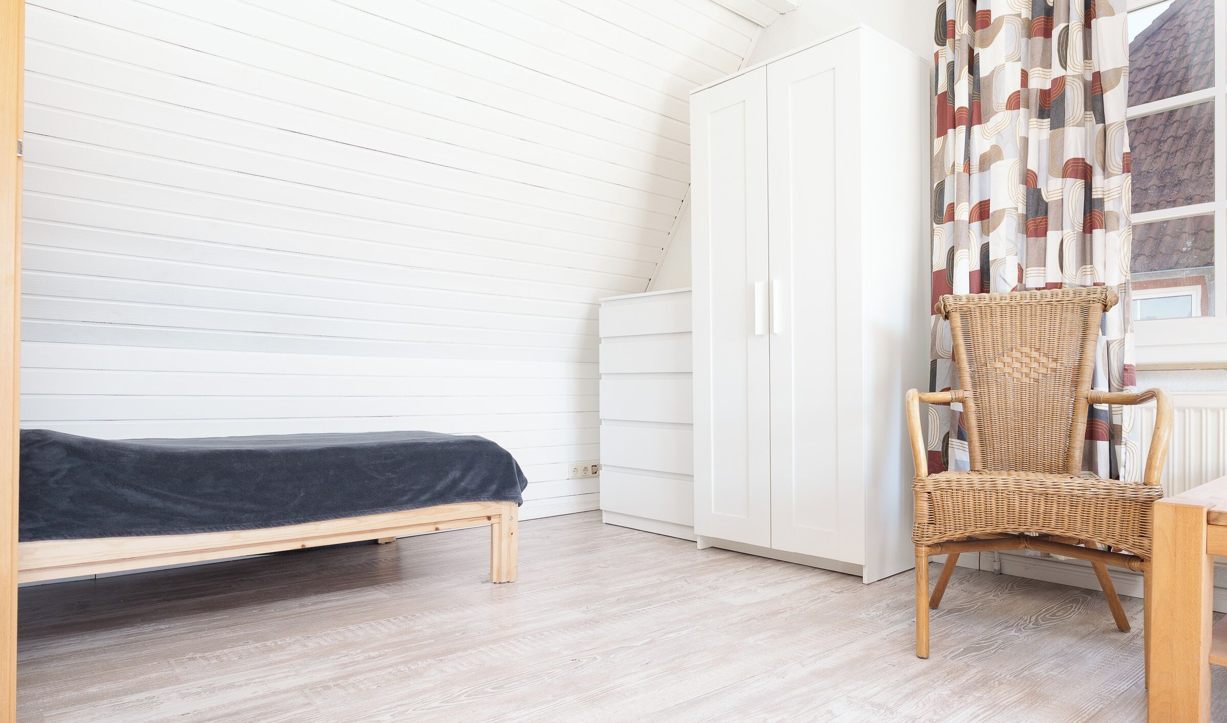 4 bedrooms, desk, free WiFi