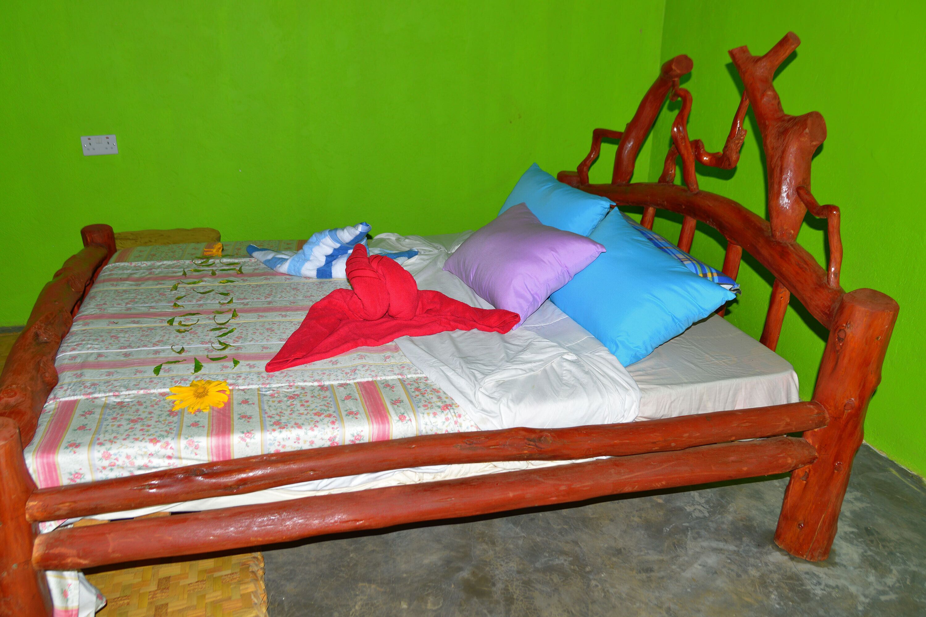 4 habitaciones, tabla de planchar con plancha y wifi 