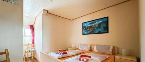 2 chambres, accès au Wi-Fi (inclus), literie fournie