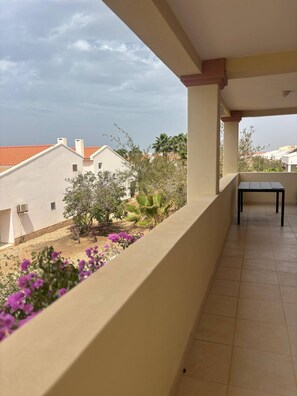Appartement, 2 chambres, balcon, vue jardin | Balcon