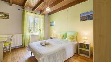 4 habitaciones, wifi y ropa de cama