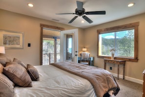 5 bedrooms, desk, free WiFi, bed sheets