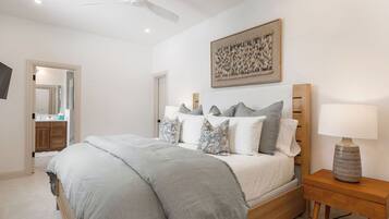 5 bedrooms, desk, free WiFi, bed sheets