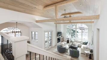 Smart TV, fireplace, offices