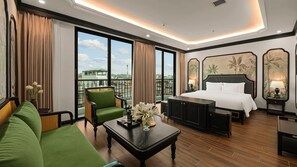 Romantic Suite, City View | Minibar, desk, laptop workspace, soundproofing - MT Collection Legacy Hotel Ninh Binh (Ninh Binh)
