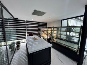 Dining - MT Collection Legacy Hotel Ninh Binh (Hoa Lu)