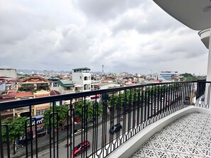 Terrace/patio - MT Collection Legacy Hotel Ninh Binh (Ninh Binh)