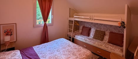 6 habitaciones, wifi y ropa de cama