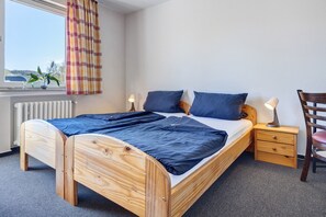 1 habitación y ropa de cama 