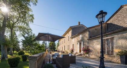 Château Puygrenier - Chambres d'hôtes et gîtes