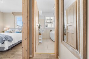 2 bedrooms, iron/ironing board, free WiFi - The Beach House: beach villa with sauna, whirlpool and roof terrace in Olpenitz (Kappeln)