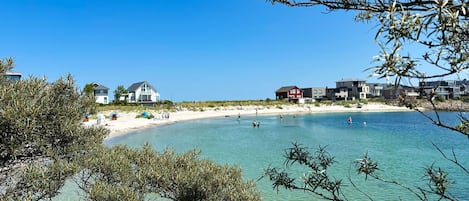 Tæt på stranden