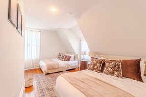 5 Schlafzimmer, Bügeleisen/Bügelbrett, WLAN, Bettwäsche