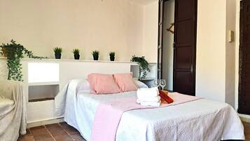 1 dormitorio, wifi, ropa de cama