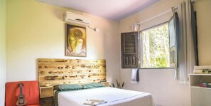 Premium House, Lake View | Premium bedding, individually decorated, individually furnished