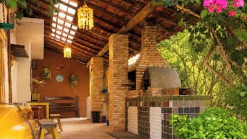 BBQ/picnic area