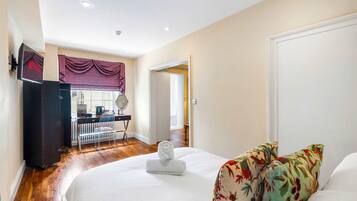 1 habitación, internet y ropa de cama