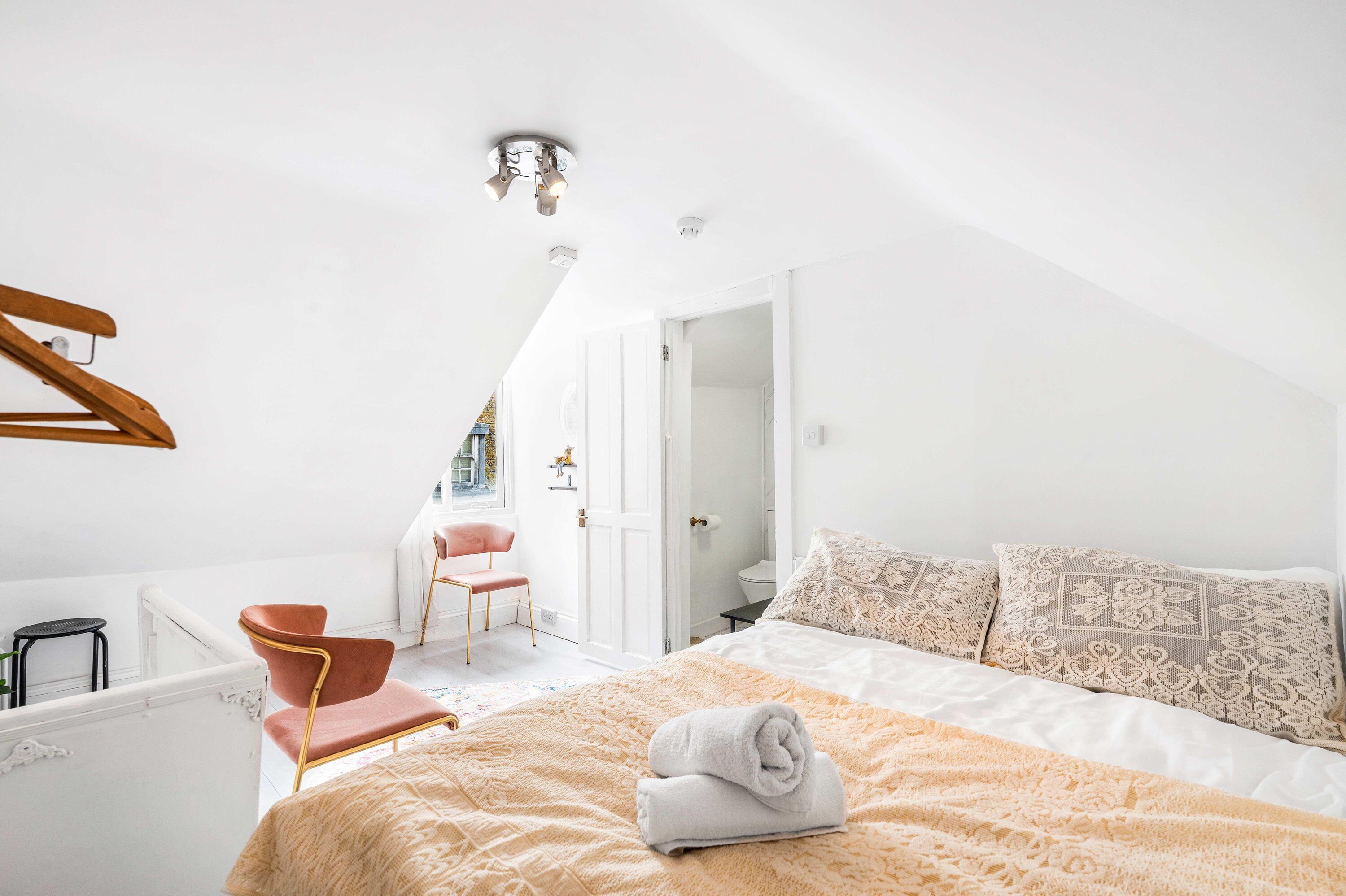 1 bedroom, iron/ironing board, Internet, bed sheets