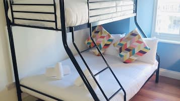 Westport Rooms - Triple Bunkbed Room