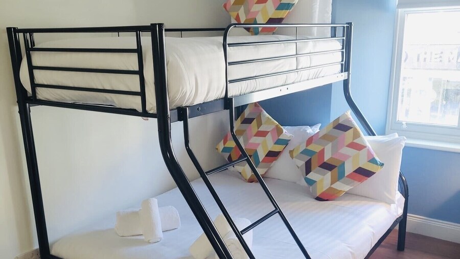 Westport Rooms