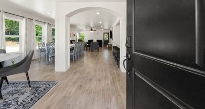 Turf Infield, Pickleball, Sand Volleyball Sleeps 16