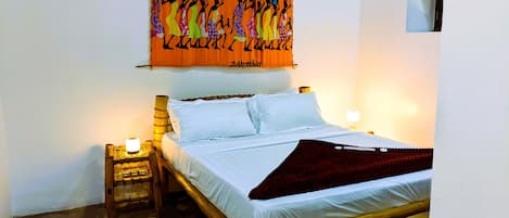 1 chambre, fer et planche à repasser, accès Internet, draps fournis