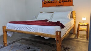 1 habitación, tabla de planchar con plancha, internet y ropa de cama 