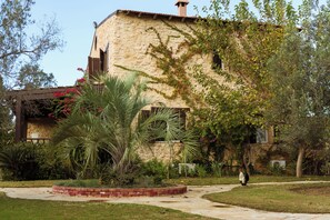 Villa, 5 Schlafzimmer, eigener Pool, Gartenblick | Garten
