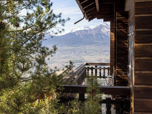 Chalet Le Trèfle by Interhome
