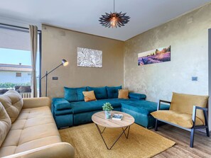 Living Room - Lavender by Interhome (Labin)
