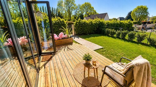 Wooden cottage villa