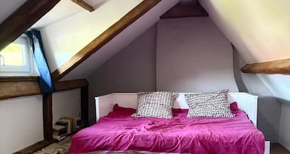 Charming family home - Riverfront - Most beautiful villages in France