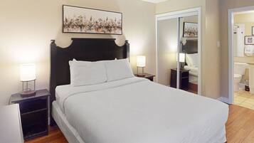 WiFi, bed sheets